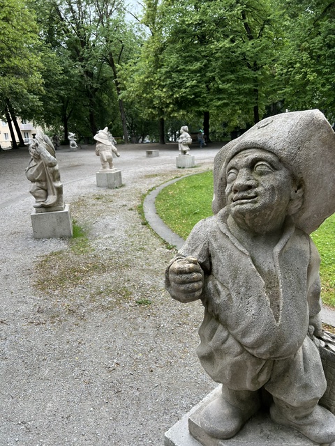 A circle of stone statues.